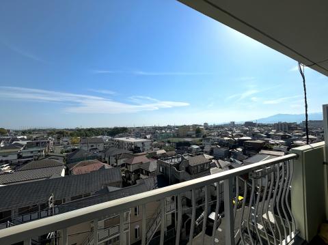 ニューファミール桜森