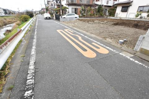 前面道路含む現地写真