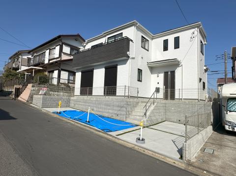 綾瀬市綾西３丁目新築戸建