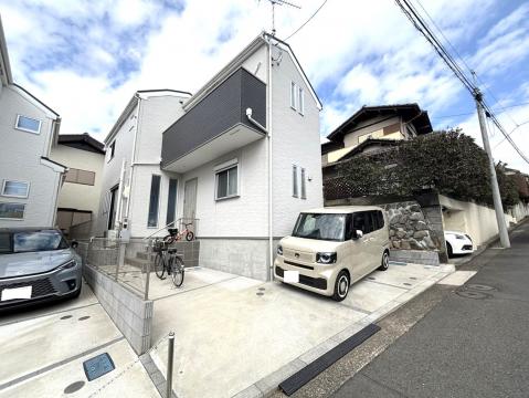 〈２０２２年１０月築の築浅×二俣川駅まで歩いて１５分〉旭区万騎が原戸建