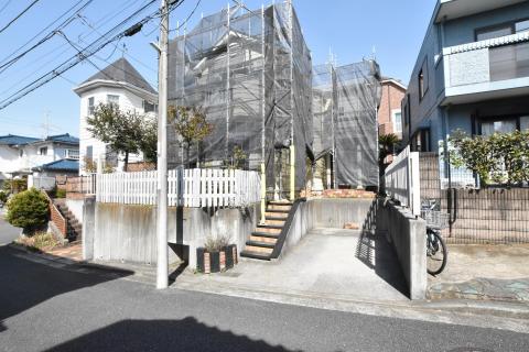 今宿１丁目　リフォーム済 輸入住宅