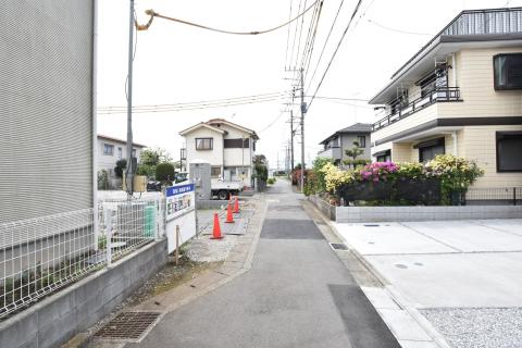 前面道路含む現地写真
