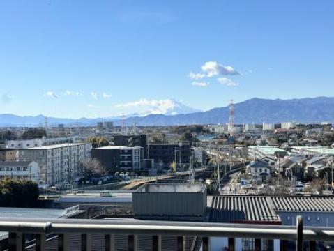 バルコニーから富士山が眺望できます（天候による）