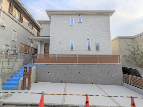 阿久和東３丁目新築戸建