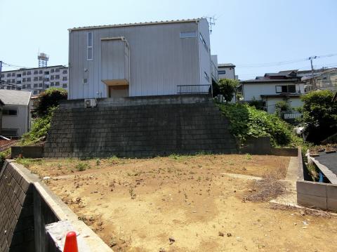 神奈川区三ツ沢東町　売地