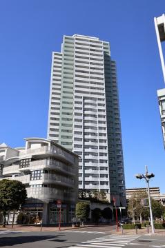 ヨコハマポートサイドロア壱番館