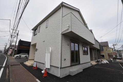 横浜市瀬谷区三ツ境　1号棟