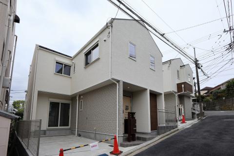 横浜市港南区大久保３丁目　A号棟