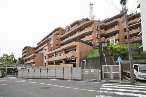 コスモヒルズ永田山王台 9階