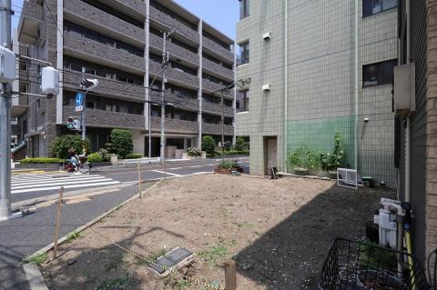 横浜市西区岡野２丁目土地