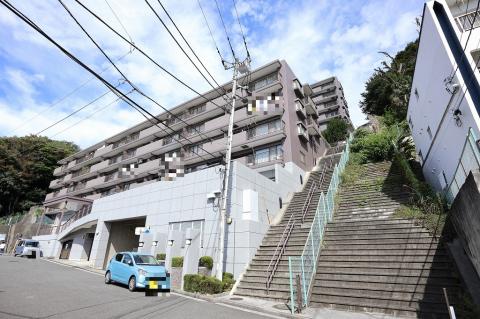 コスモ横浜和田町ヒルズ　８・９階
