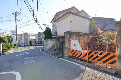 前面道路含む現地写真