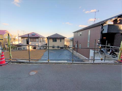 岡津町　新築戸建