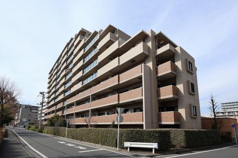 デイパーク横濱天王町