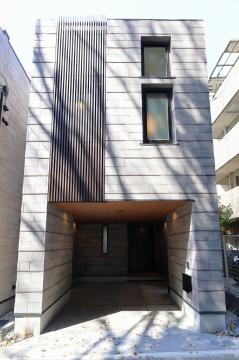 横浜市神奈川区青木町新築戸建　LIST　GARDEN　横浜青木町1号棟