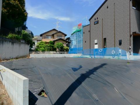 新橋町３４番地　土地（南側道路接道）