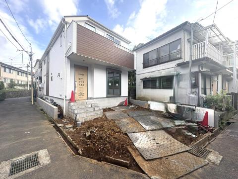 座間市南栗原４丁目　新築戸建